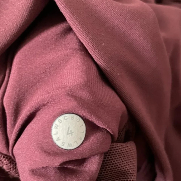 Lululemon Keep Moving Pant Cassis Burgundy Wine  Size 4 - Picture 8 of 8